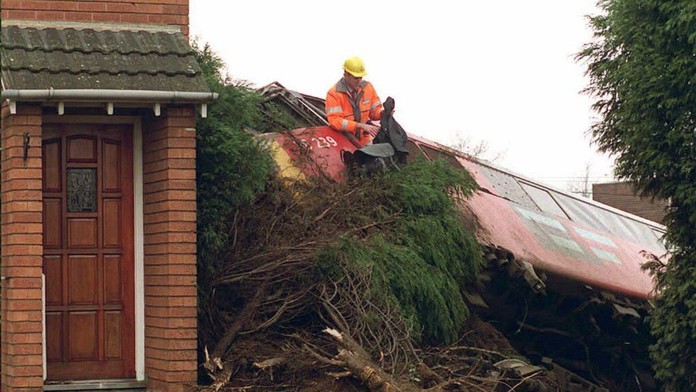 Nehoda vlaku - ilustračka.