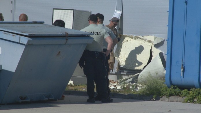 Sila ženy - Arif bez košele