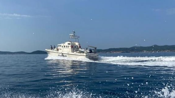 Český chlapec v Chorvátsku bojoval o život. Silný vietor ho zavial ďaleko od pobrežia