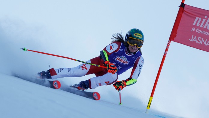 Angažovanie Magoniho vôbec nevyšlo. Rakúska lyžiarka po náročnom období postupne nachádza stratenú formu