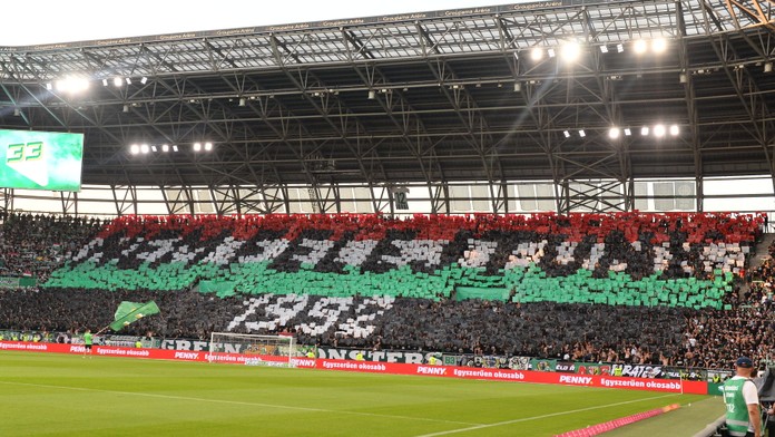 Podľa maďarského denníka dostane Slovan trest. Weiss st. si mal podľa neho uťahovať z hráčov