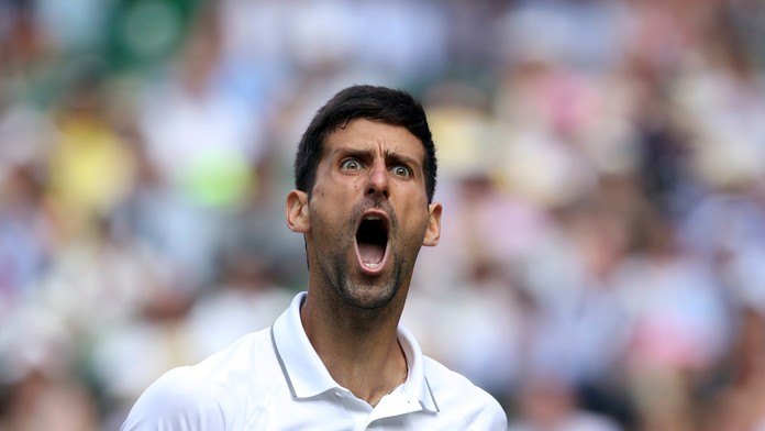 Tenista Novak Djokovič v semifinále Wimbledonu.