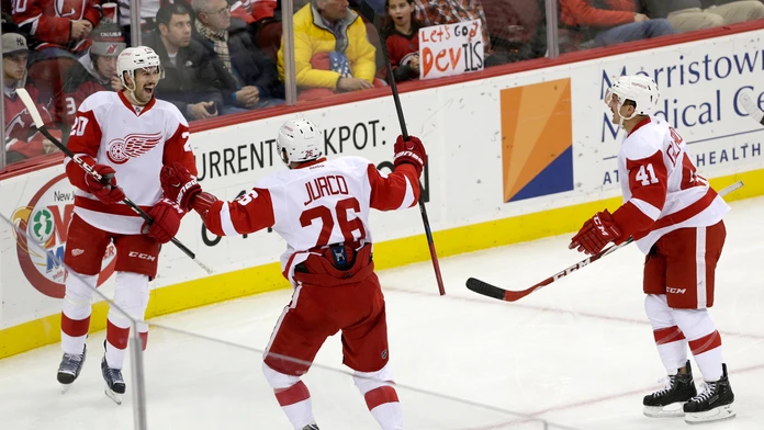 Red_Wings_Devils_Hockey438764204606.jpg