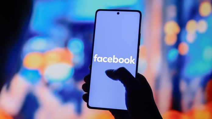 Facebookom sa šíri nový podvod (ilustračná snímka)