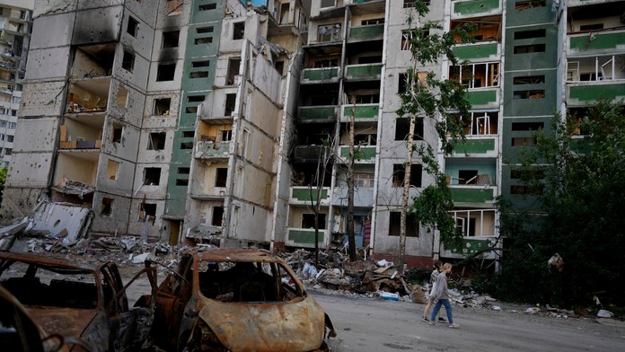 Rusko presúva záložníkov do blízkosti Ukrajiny a chystá novú ofenzívu, hlásia Briti