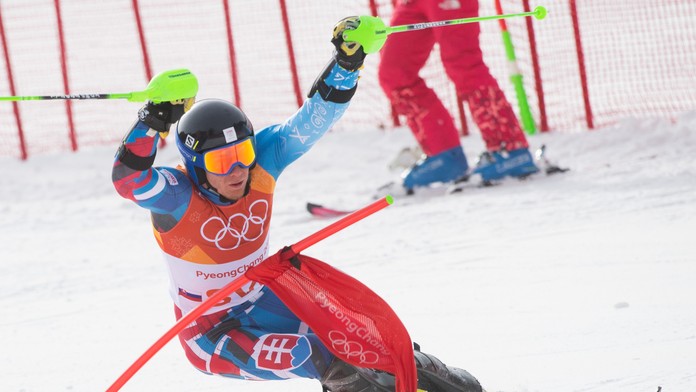 Slovenský lyžiar Adam Žampa počas osemfinále paralelného slalomu súťaže tímov na ZOH 2018.