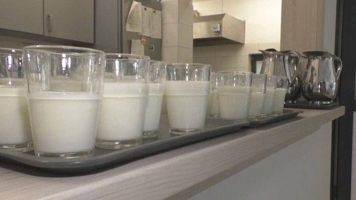 Mlieko. Ilustračná snímka. 