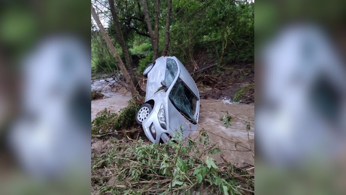 GALÉRIA: Strach a obrovské škody. Búrka sa so Slovenskom nemaznala