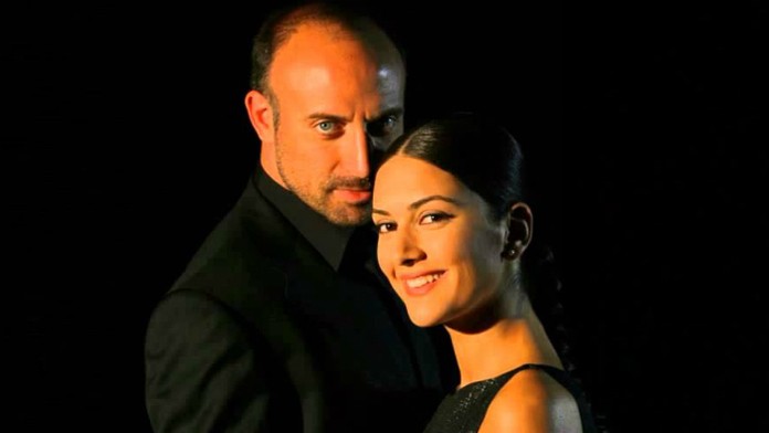 Tisíc a jedna noc - Onur a Šeherezáda (Halit Ergenç a Bergüzar Korel)