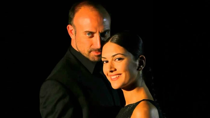 Tisíc a jedna noc - Onur a Šeherezáda (Halit Ergenç a Bergüzar Korel)