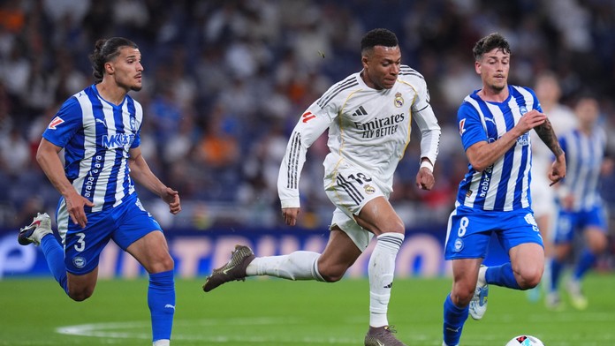 LaLiga: Real Madrid si postrážil vedenie a znížil stratu na vedúcu Barcelonu. Valjent sa z výhry netešil