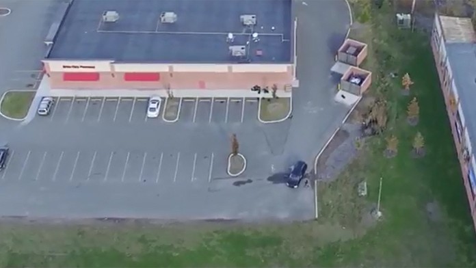 Manželkinu neveru odhalil dronom.