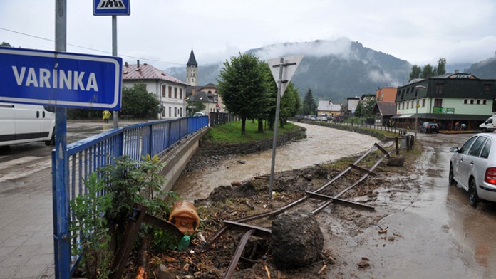 Vrátnu dolinu postihla popoludní  21. júla zničujúca povodeň.