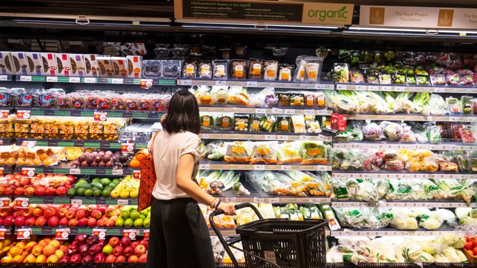 Známy obchodný reťazec prichádza u susedov s novinkou. Jeden typ cenoviek už v predajniach nenájdete