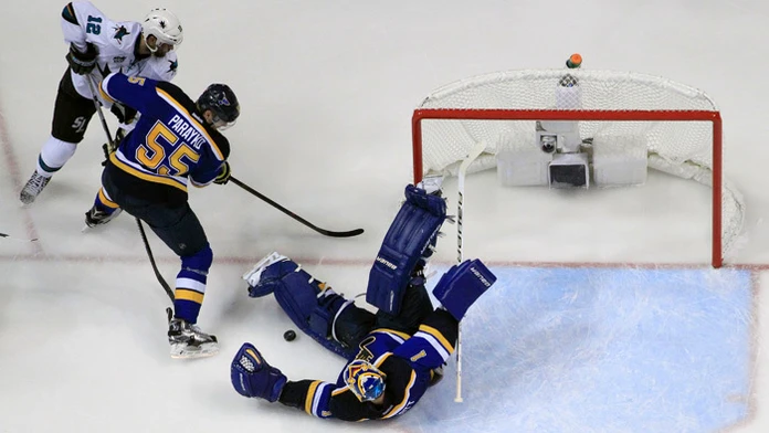 Hokejisti St. Louis Blues úspešne vstúpili do finálových bojov v play off Západnej konferencie NHL.