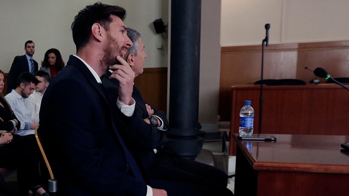 Lionel Messi na súde.