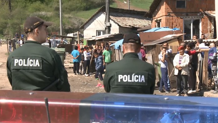 Za Kendicami to poriadne vrie. Medzi znepriatelenými klanmi vypukla hotová vojna