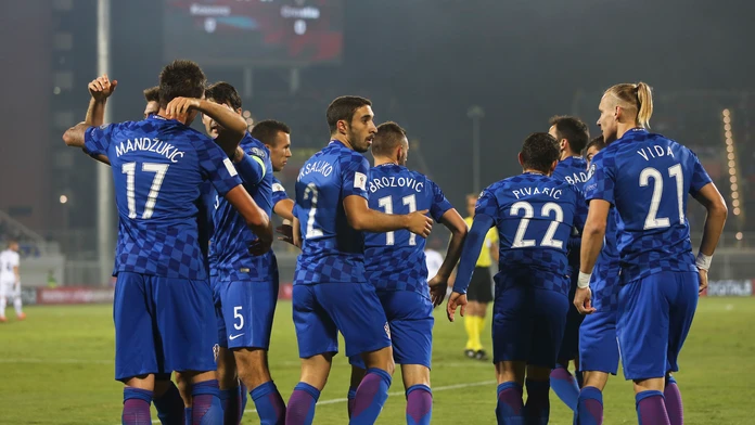 Chorvátska radosť po góle Mandžukiča do siete Kosova v dueli kvalifikácie MS 2018.