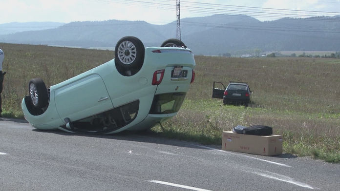 Nové auto skončilo na streche