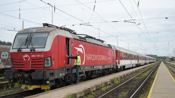 Rušňovodiči poslali list ministrovi dopravy. Odmietajú kamery, varujú pred rizikom