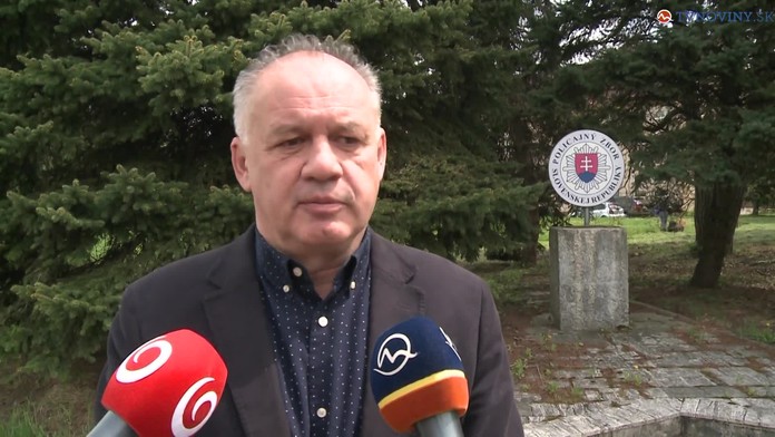 Exprezident Kiska príde o pár hodín o ochranku aj šoféra. Odkazuje, že mu chodí veľa výhražných správ