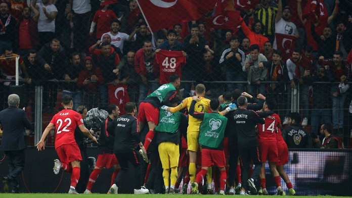 1511_Reflex_15_11_P20_dnes_17_25__12.mp4