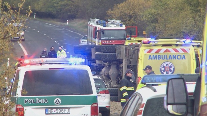Nemeckí policajti prehľadávajú pozemok v súvislosti s prípadom zmiznutej Madeleine McCannovej.
