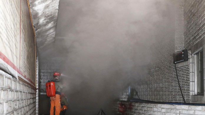 Útok v čakárni na autobusovej stanici v Nitre.