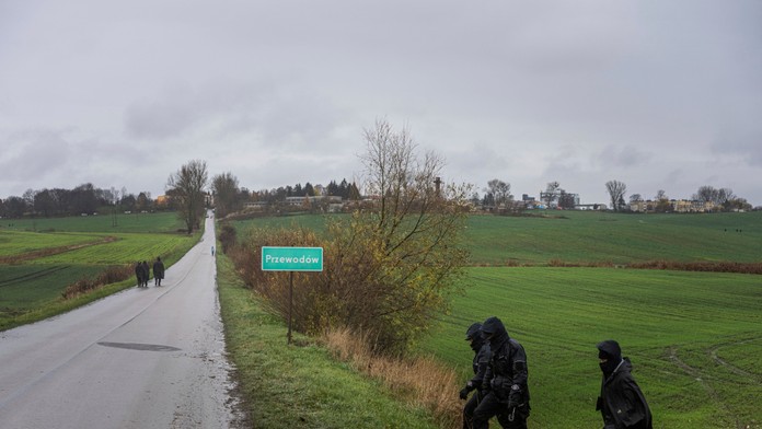 Ukrajinskí experti dorazili do Poľska. Vyšetrovať budú aj pôvod rakety, ktorá dopadla na územie NATO