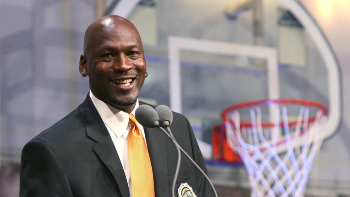 Zmenil basketbal, hral vo filme a viac než tri dekády pomáha deťom. Michael Jordan má 60 rokov