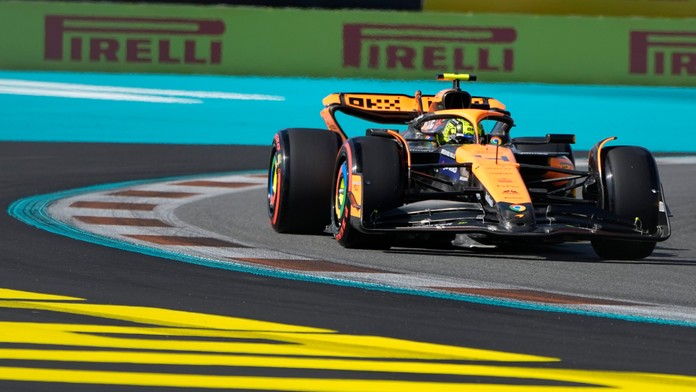 Verstappenova dominancia je prerušená. V Miami sa prvého víťazstva v kariére dočkal Norris na McLarene