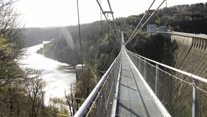 Najdlhší visutý most na svete