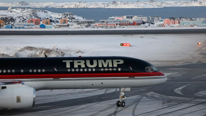 Dáni prišli s protinávrhom k Trumpovej snahe získať Grónsko. Chcú kúpiť „najzničenejší štát USA“