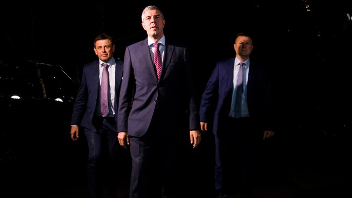 László Sólymos, Béla Bugár a Gábor Gál.  