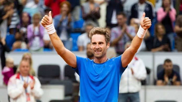 Hirving Lozano z Neapola v dueli proti Sampdorii Janov.