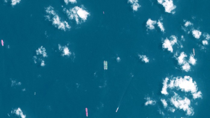 Dve nákladné lode čelili v Hormuzskom prielive útokom. Ignorovali varovania, komentuje jeden z incidentov Teherán