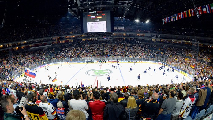 Na snímke pohľad do haly pred zápasom základnej A - skupiny 81. majstrovstiev sveta v ľadovom hokeji medzi Slovenskom a Nemeckom