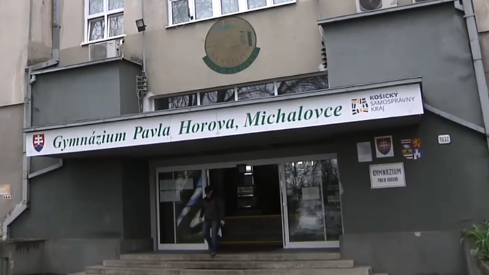 Študentov skolila viróza