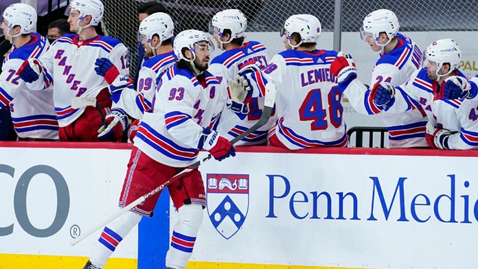 Hokejista New Yorku Rangers  Mika Zibanejad.