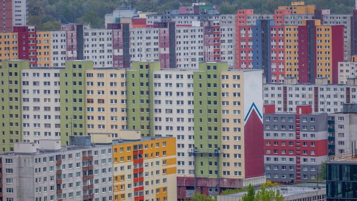 Vláda ešte v tomto roku pomôže ľuďom s hypotékou. Šéf envirorezortu priblížil, akou formou by to malo byť