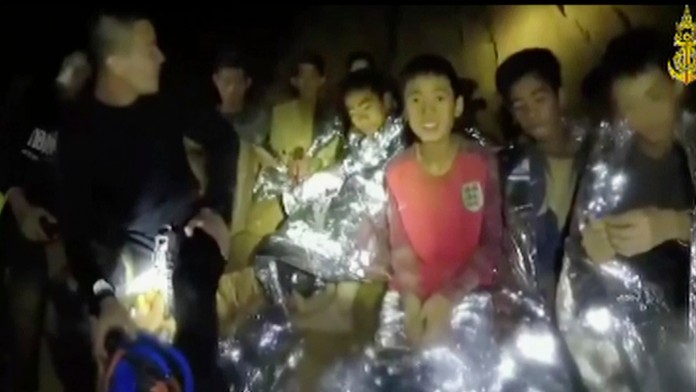 Záber z videa, ktoré nakrútili potápači thajskej armády.