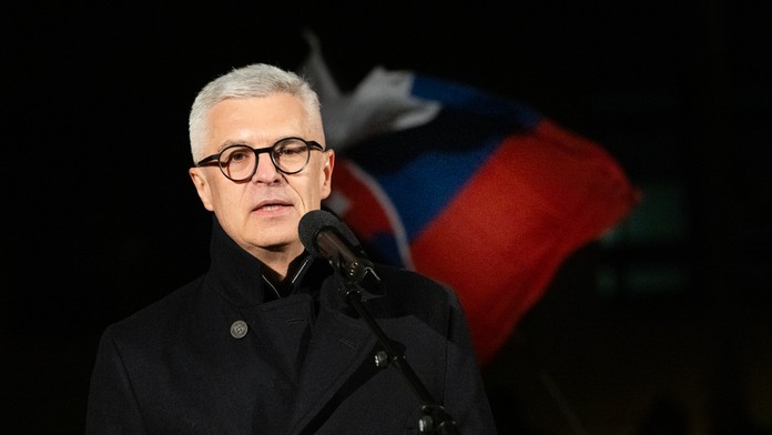 V Bratislave sa zhromaždili tisícky ľudí na podporu Ivana Korčoka