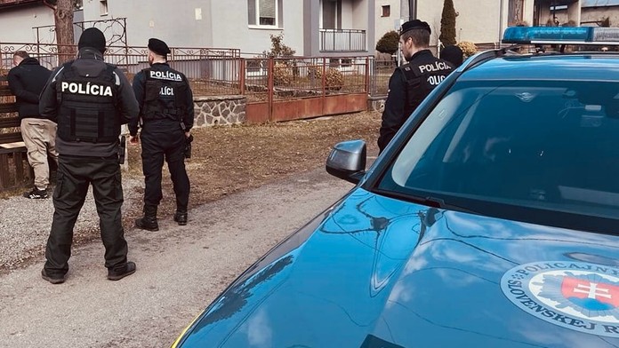 Polícia na mieste zásahu