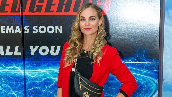 Počas streľby v bare v nemeckom Hanau došlo k poškodeniu auta.