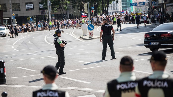 Pochod a zhromaždenie proti fašizmu na Námestí SNP (ilustračná snímka)