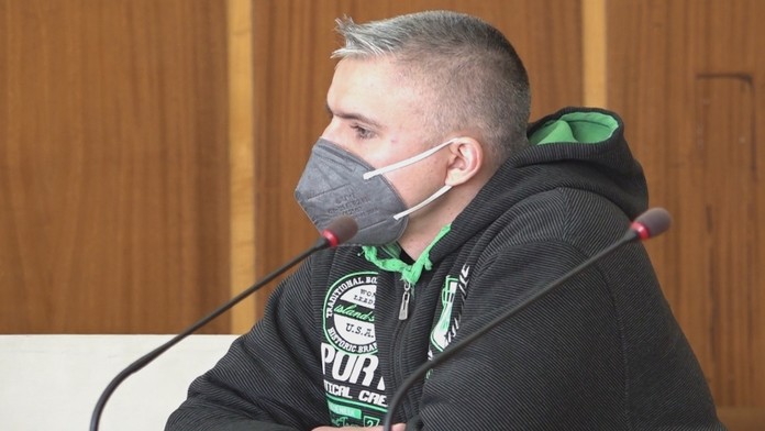 Peter, ktorého obvinili z vraždy susedy v Bojniciach.