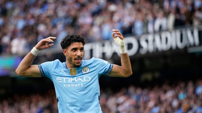 Manchester City sa vďaka víťazstvu posunul na tretiu priečku. V hre o Ligu majstrov je aj Nottingham