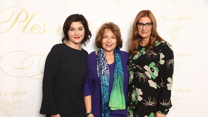 Zľava: Celeste Buckingham, Milka Vašáryová, Andrea Cocherová