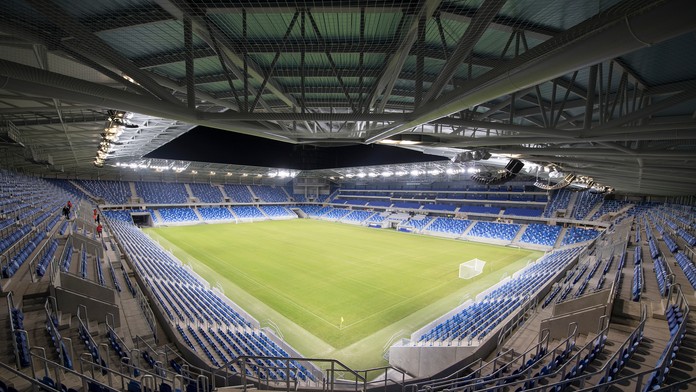 Pohľad na plochu z hľadiska nového Národného futbalového štadióna.