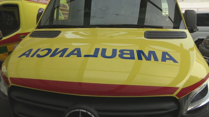 Hromadná nehoda pred tunelom Žilina. Na miesto smerujú záchranné zložky